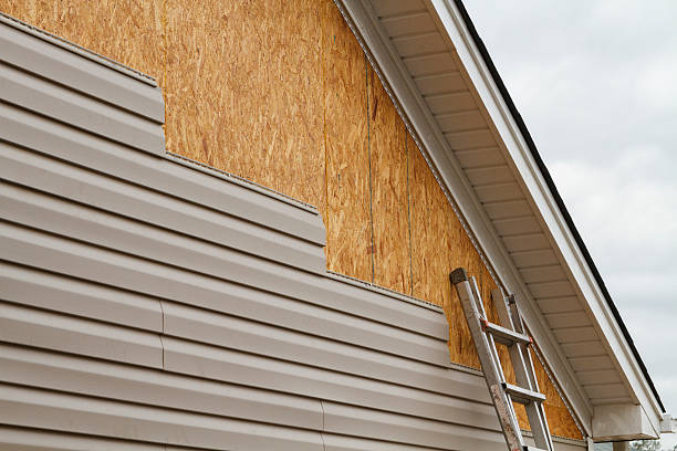 24/7 Emergency Vinyl Siding experts in New Castle, PA